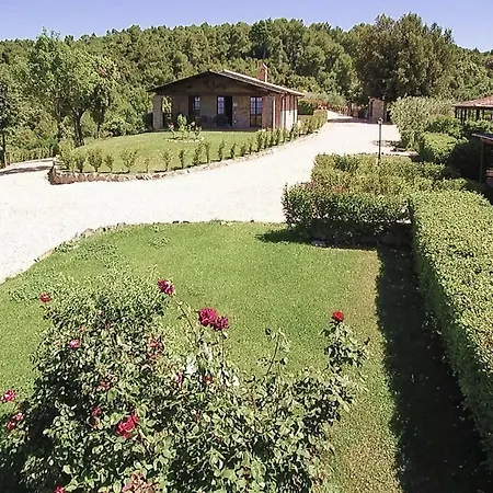 Nyaraló Holiday Tenuta Di Forte Sorgnano Peg021001 Cya Gualdo Cattaneo